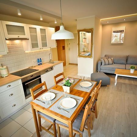 Unique Apartment Okrzei Sopot Bilik gambar